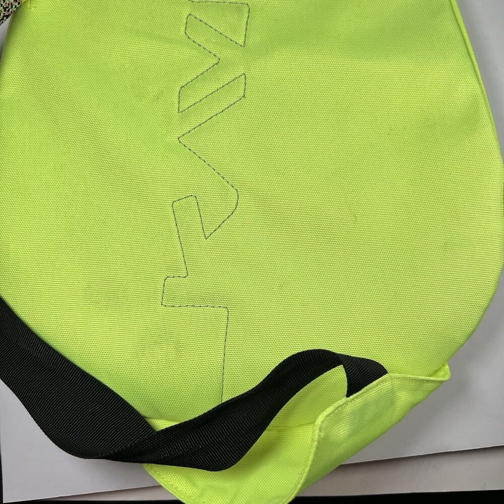 Kavu Rope Bag Neon Green Crossbody Sling Backpack Adjustable Strap - Picture 6 of 8